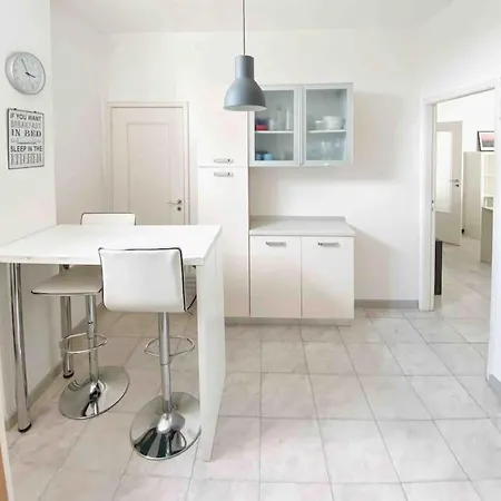 Trilocale Duomo + Terrazzo Panoramico Cond. * فيرّارا