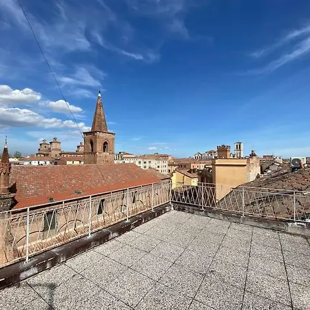 Appartamento Trilocale Duomo + Terrazzo Panoramico Cond. *