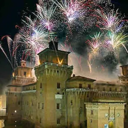 Trilocale Duomo + Terrazzo Panoramico Cond. * Ferrara