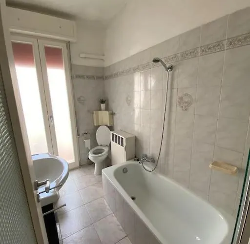 Trilocale Duomo + Terrazzo Panoramico Cond. Ferrara